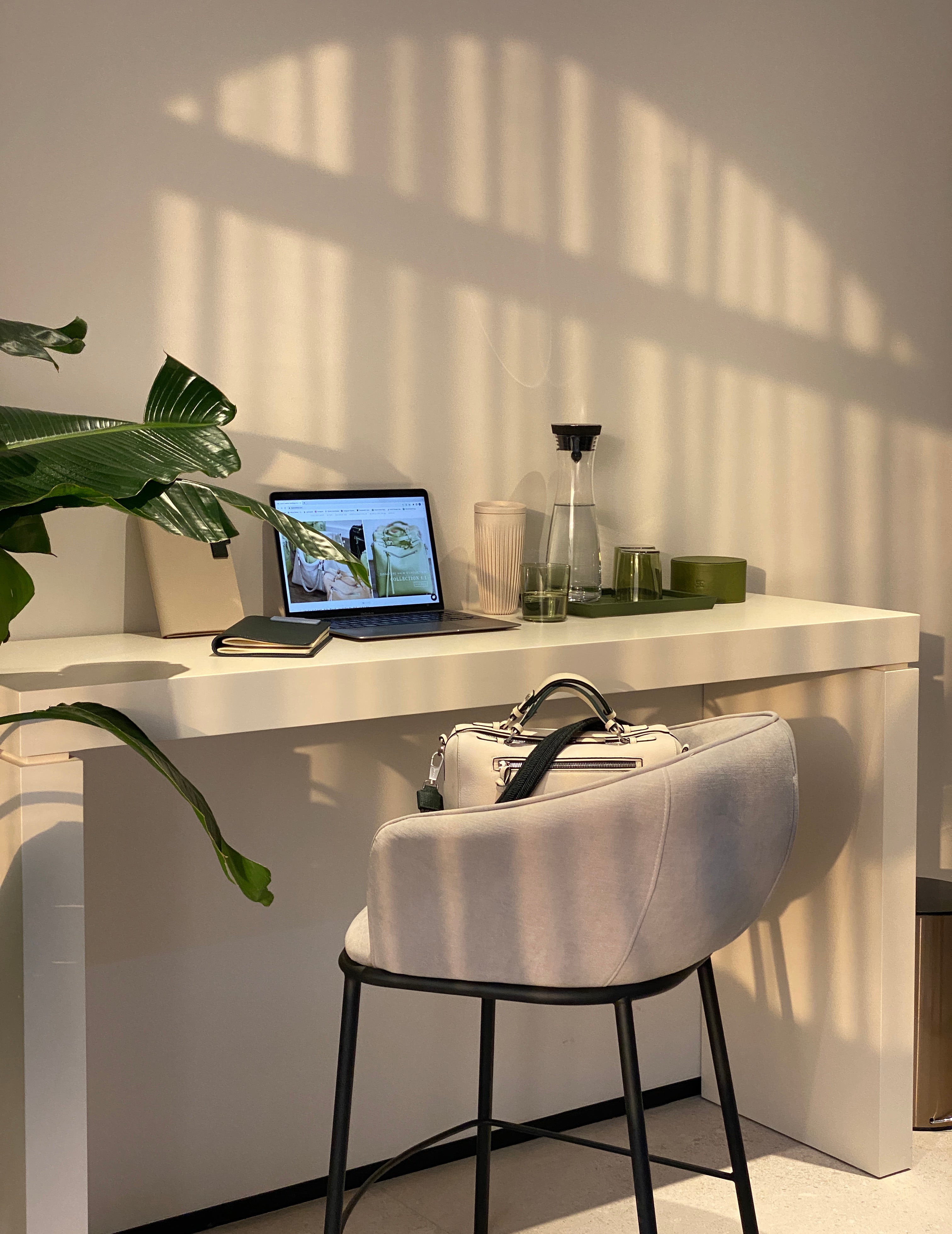 Modern work space inside Halm Collective Villa. Remote working space in private spaces in Dubai. 